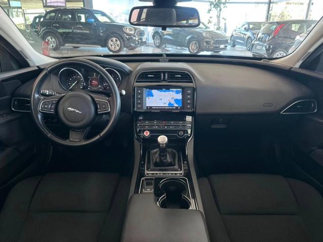 JAGUAR XE 2.0 D PORTOFINO 180cv - Foto 5