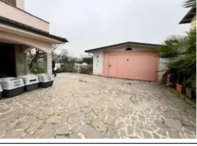 Immobile in asta di 357 m², box auto doppio in vendita a Gaggiano - Foto 8