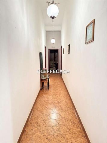 V2550 - In vendita casa in periferia - Foto 8
