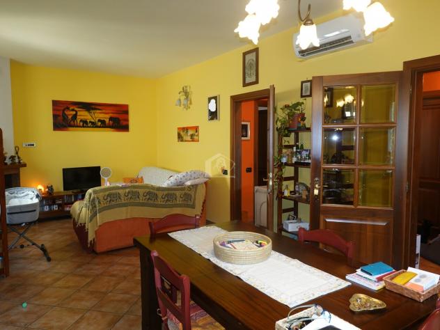 Suzzara vendesi casa indipendente 6 vani 190 Mq - Foto 4
