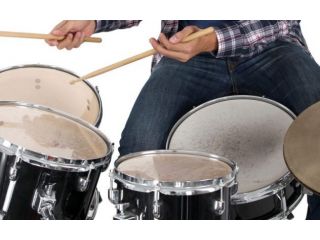 Lezioni di batteria presso scuola di musica riconosciuta con maestro qualificato