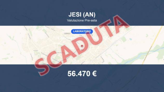 Immobile in asta di 100 m² con più di 5 locali in vendita a Jesi