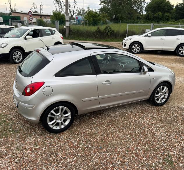 Opel Corsa 1.2 3 porte Sport Neopatentati - Foto 7