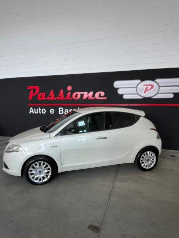 Lancia Ypsilon DISTRIBUZIONE NUOVA - Foto 2