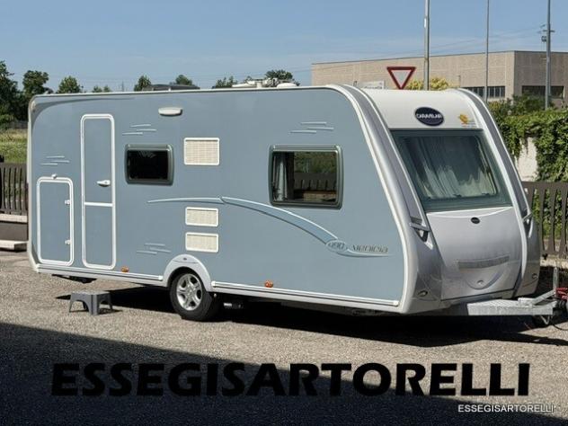 CARAVELAIR VENICIA CARAVAN 6 POSTI MOVER CLIMA FRIGO MAXI 2014 PARETI LISCIE