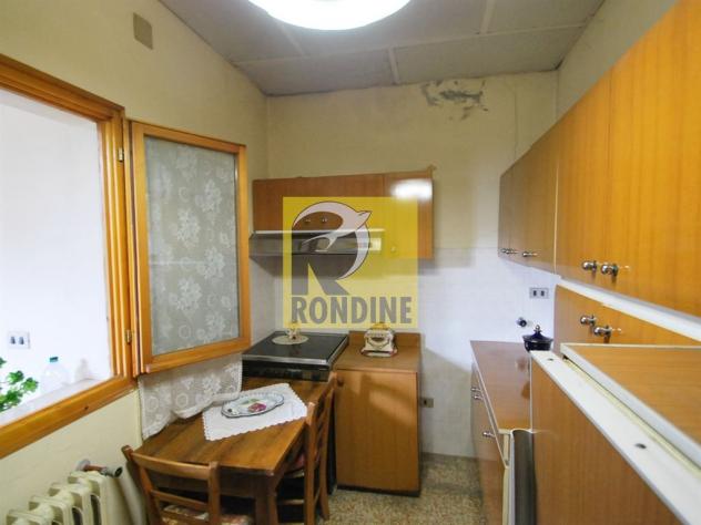 Casa indipendente cielo/terra, abbinata ai lati, attualmente divisa in 2 unità - Foto 19