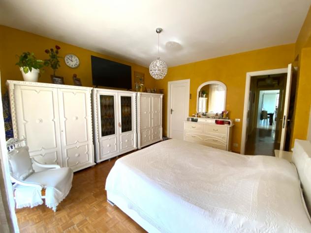 Elegante Appartamento Ristrutturato con Ampia Terrazza a Montecatini Terme - Foto 10