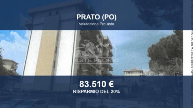 Immobile in asta di 45 m², box auto in vendita a Prato