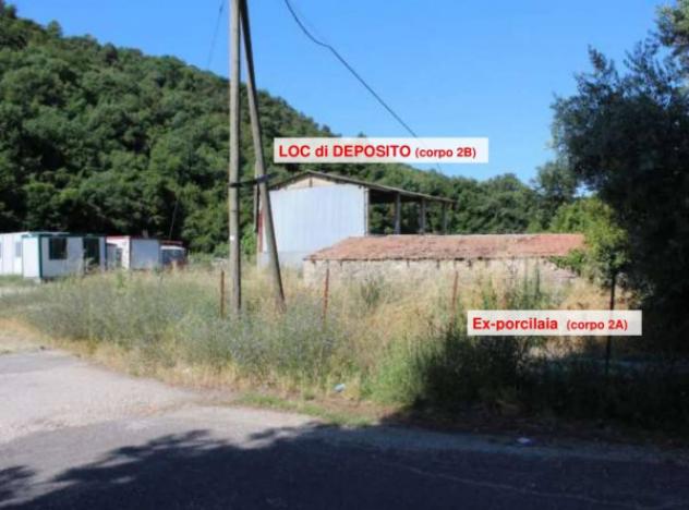 Immobile in asta di 97 m² con più di 5 locali in vendita a Rieti - Foto 2