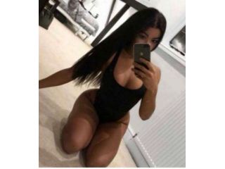 Massaggi - benessere Venezia - Angy Massaggi corpo su corpo massaggi sexy Tel:3806849467