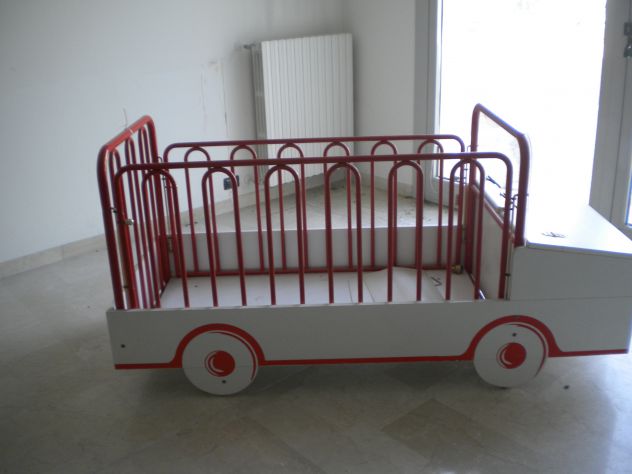 Lettino per bambini con cassettone verticale (NUOVO) - Foto 2