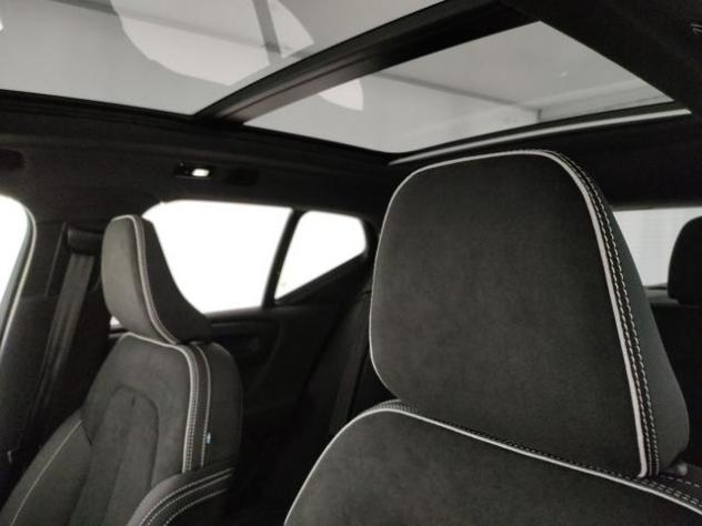 VOLVO XC40 B3 automatico Ultra Black Edition rif. 20859826 - Foto 9