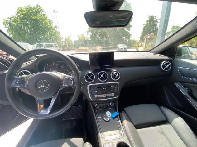MERCEDES CLASSE A-W176 A 180 D BUSINESS (A79) - Foto 3