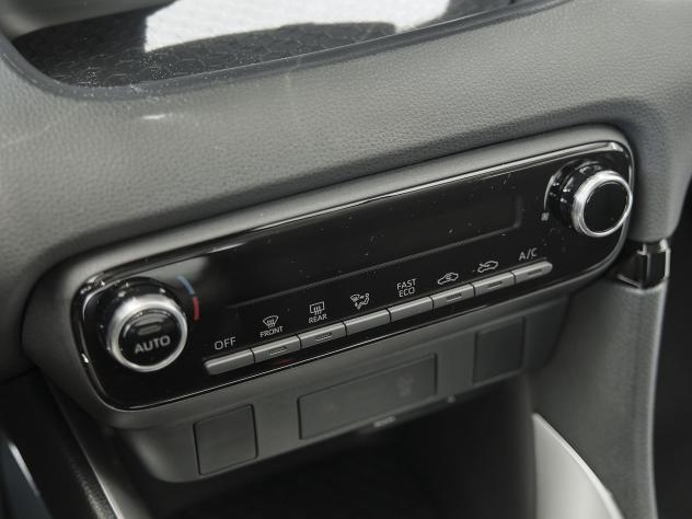 Mazda Mazda2 Hybrid Mazda2 Hybrid 1.5 VVT e-CVT Full Hybrid Electric Centre-Line - Foto 10