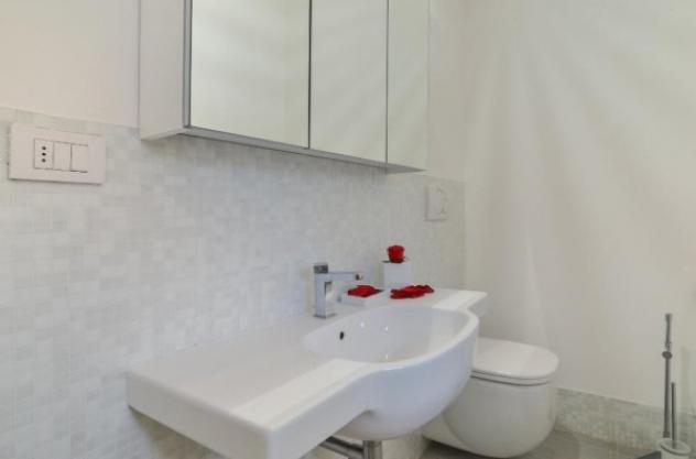 Attico / Mansarda di 230 m² con 4 locali in vendita a Venezia - Foto 17