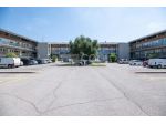 Luminoso ufficio al piano terra