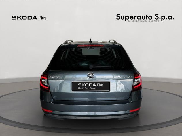 Škoda Octavia 1.6 TDI Executive - Foto 6