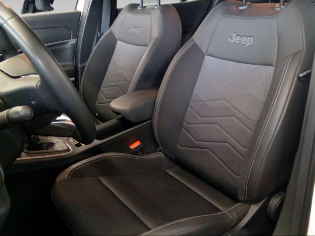 Jeep Avenger 1.2 turbo Altitude fwd 100cv - Foto 8