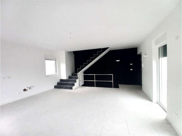 V000539 - CASA SINGOLA SU TRE LIVELLI - Foto 2