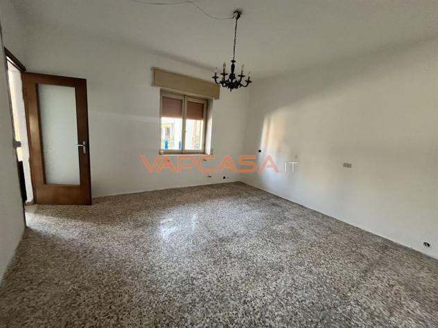 CASA INDIPENDENTE CON 2 APPARTAMENTI - Foto 8