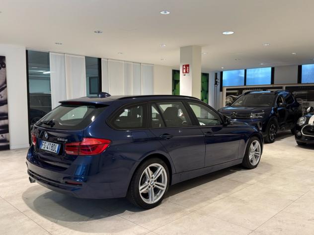 BMW Serie 3 320d xDrive Touring auto Navi Cruise FariLED 18” - Foto 6