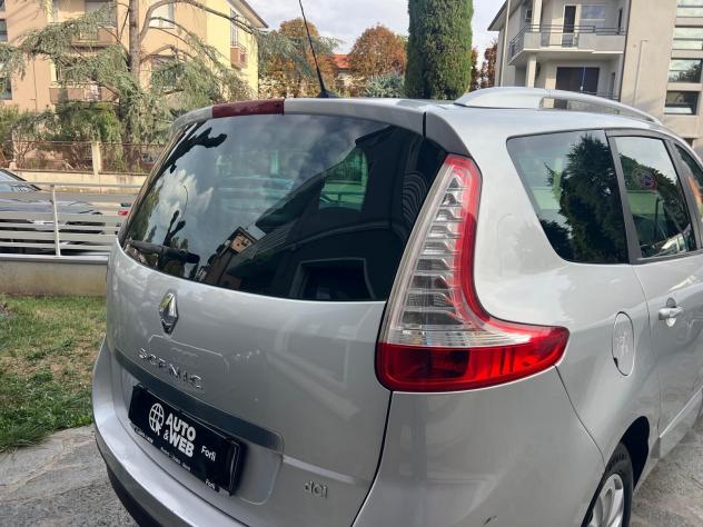 RENAULT SCENIC 1.5 ENERGY 7 POSTI NEOPATENTATI - Foto 9