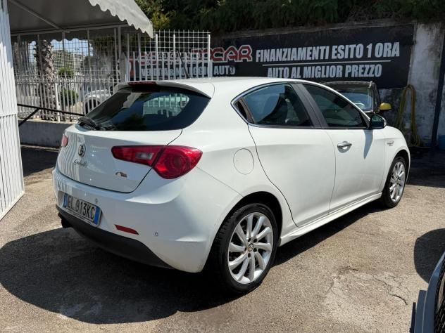 Alfa Romeo Giulietta 1.6 JTDm-2 105 CV Exclusive - Foto 4