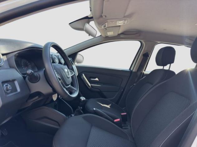 DACIA Duster Duster Comfort 4X2 1.6 SCe 115cv S&S E6 rif. 23935210 - Foto 9