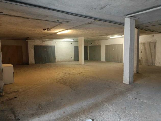 Garage / Posto Auto in affitto a Ladispoli
