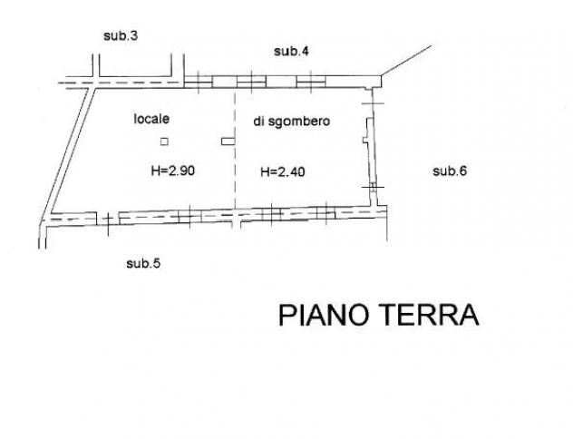 606/2023 1 BG - Magazzino sviluppato su due piani - Foto 6