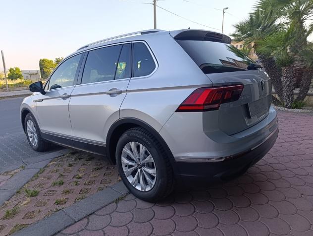 Volkswagen Tiguan 2.0 TDI SCR Life - Foto 6