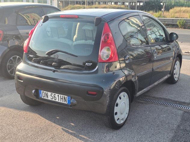 Peugeot 107 1.0 68CV 5p. Sweet Years - Foto 4