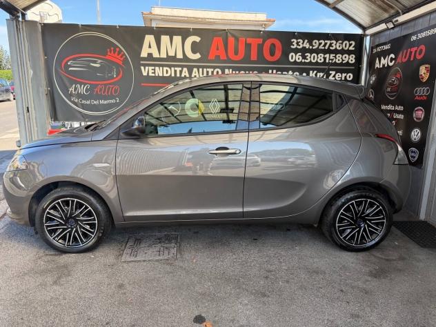 Lancia Ypsilon 1.0 FireFly 5 porte S&S Hybrid Gold - Foto 3