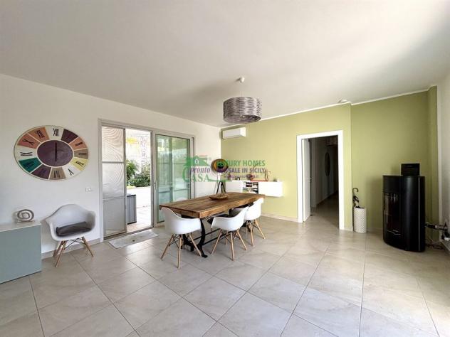 RIF. 2283 - Villa a schiera con verande e garage a Marina di Ragusa - Foto 4