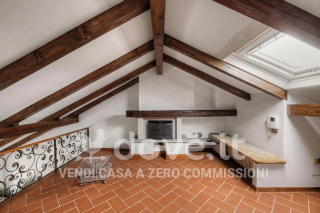 Casa indipendente di 285 m² con più di 5 locali in vendita a Varese - Foto 9