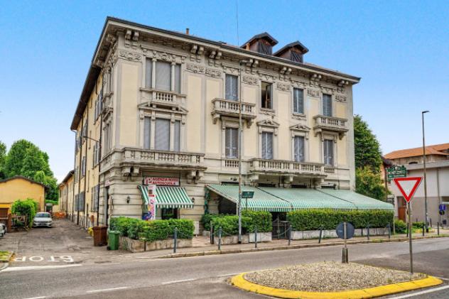 Immobile di 70 m² in vendita a Rovellasca