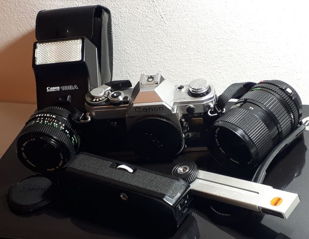 Canon AE-1 + obiettivi + flash + power winder + borsa, Made JAPAN. - Foto 4