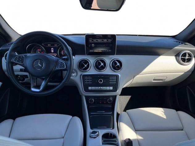 Mercedes-Benz Classe A - W176 A 200 d Sport Next auto - Foto 9