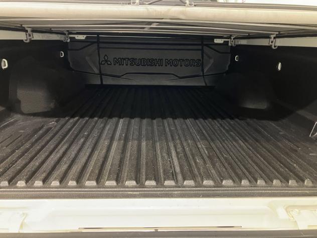 Mitsubishi L200 L200 2.3 D Club Cab 4wd Easy Select Invite 4x - Foto 10