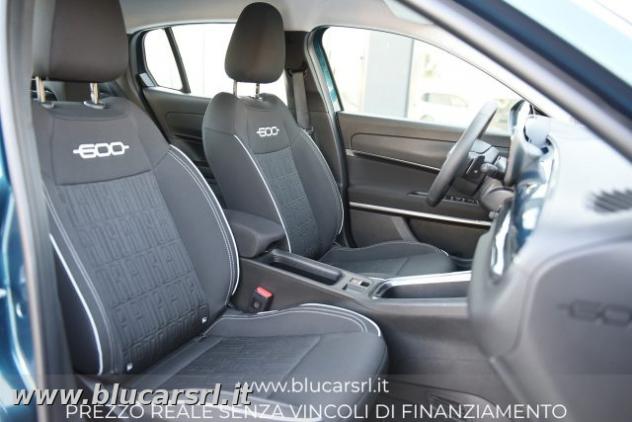 FIAT 600 1.2 Hybrid 145cv Pop rif. 24134798 - Foto 9