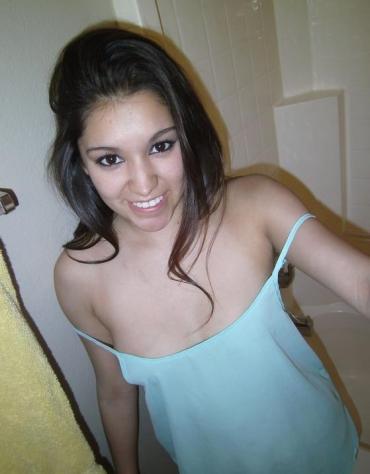 Donna di Forlì, 27 anni.  Fisico Delicato Tel: