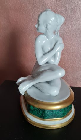 Figurina Porcellana  Mangani vintage  '   VIRGO  '. - Foto 3