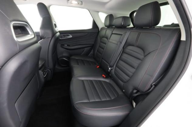MG EHS Plug-in Hybrid Luxury rif. 24143491 - Foto 3