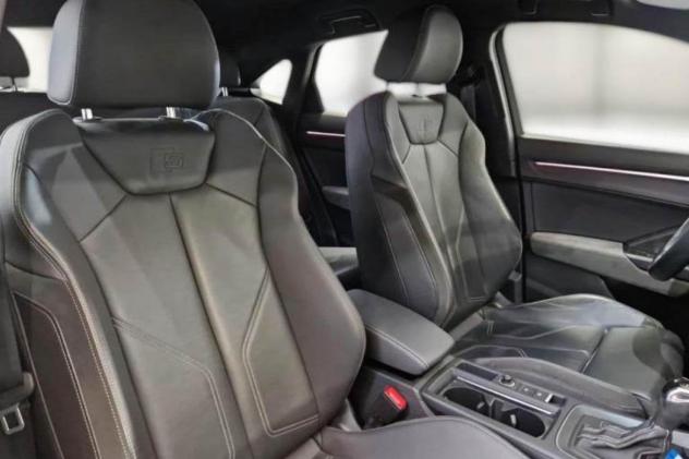 Audi Q3 SPB 40 TDI quattro S tronic S Line Edition - Foto 5