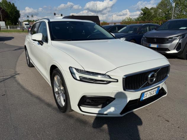 Volvo V60 B4 2.0 197 CV Geartronic Momentum Business Pro - Foto 6