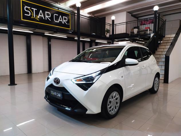 Toyota Aygo Connect 1.0 VVT-i 72 CV 5 porte x-cool MMT