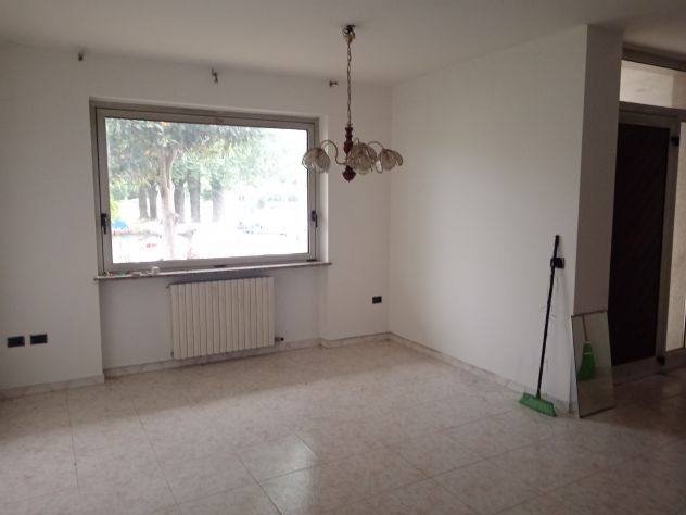villa in zona residenziale - Foto 2
