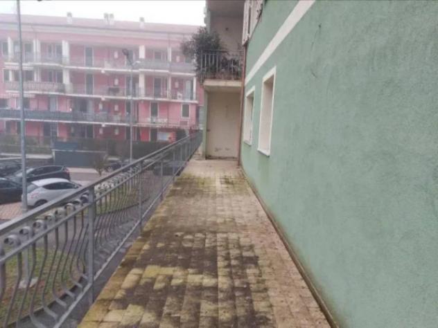 Immobile in asta di 100 m², box auto in vendita a Licciana Nardi - Foto 2