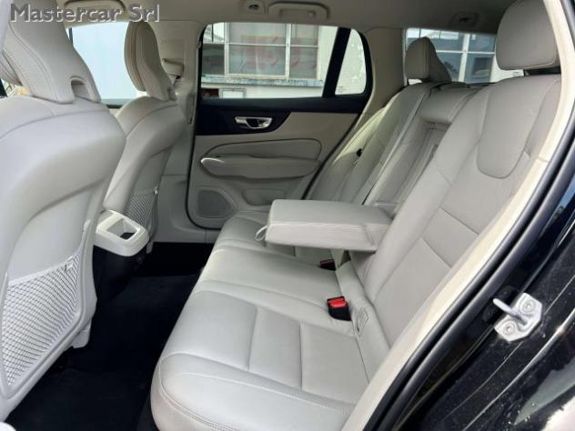 VOLVO V60 V60 II 2019 2.0 b4 Inscription auto - GH262HS rif. 23805934 - Foto 10