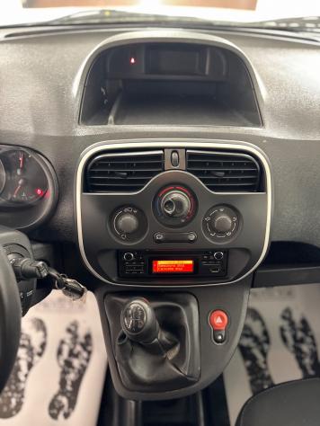 Renault Kangoo 1.5 dCi 75CV F.AP. S&S 3p. Express Compact Energy - Foto 9